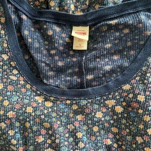 Mossimo brand printed thermal